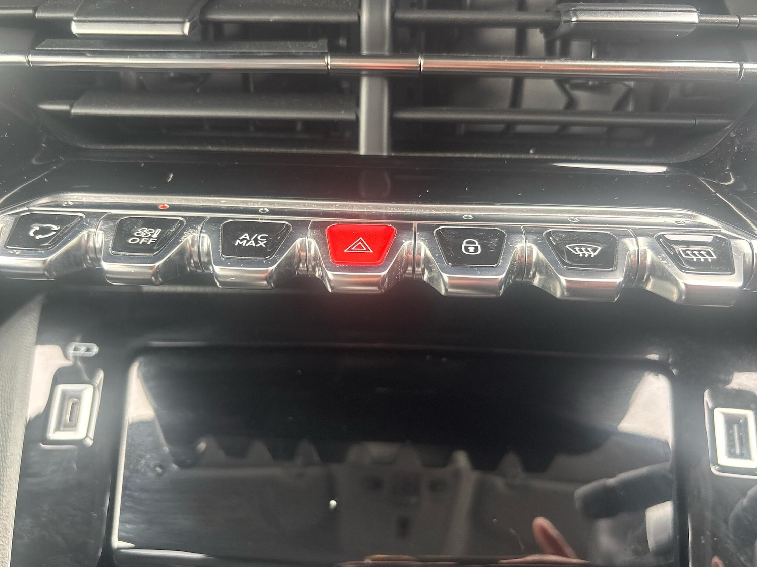 Used Peugeot 208 2021 for sale - 76681360: Photo 20