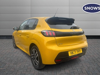 Used Peugeot 208 2021 for sale - 76681360: Photo