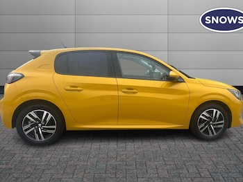 Used Peugeot 208 2021 for sale - 76681360: Photo