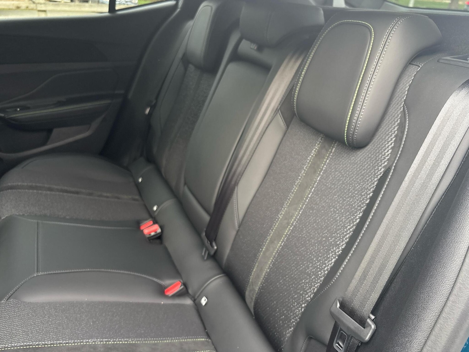 Used Peugeot 408 2025 for sale - 76680010: Photo 6