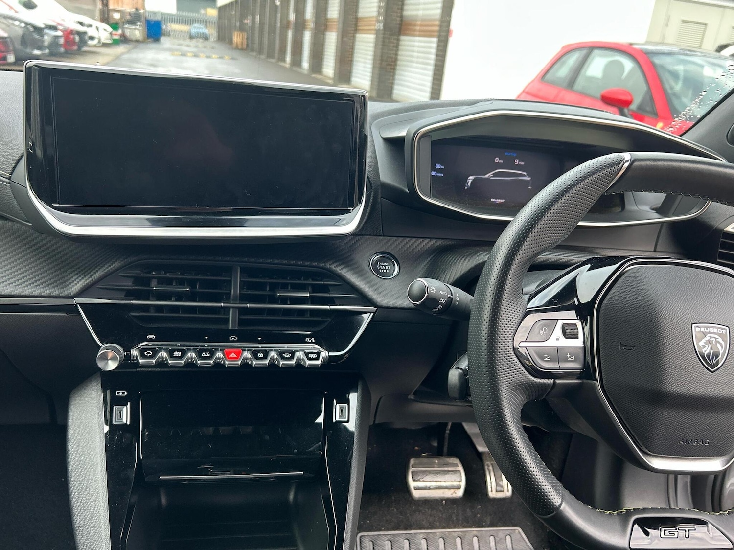 Used Peugeot 2008 2023 for sale - 77122443: Photo 2