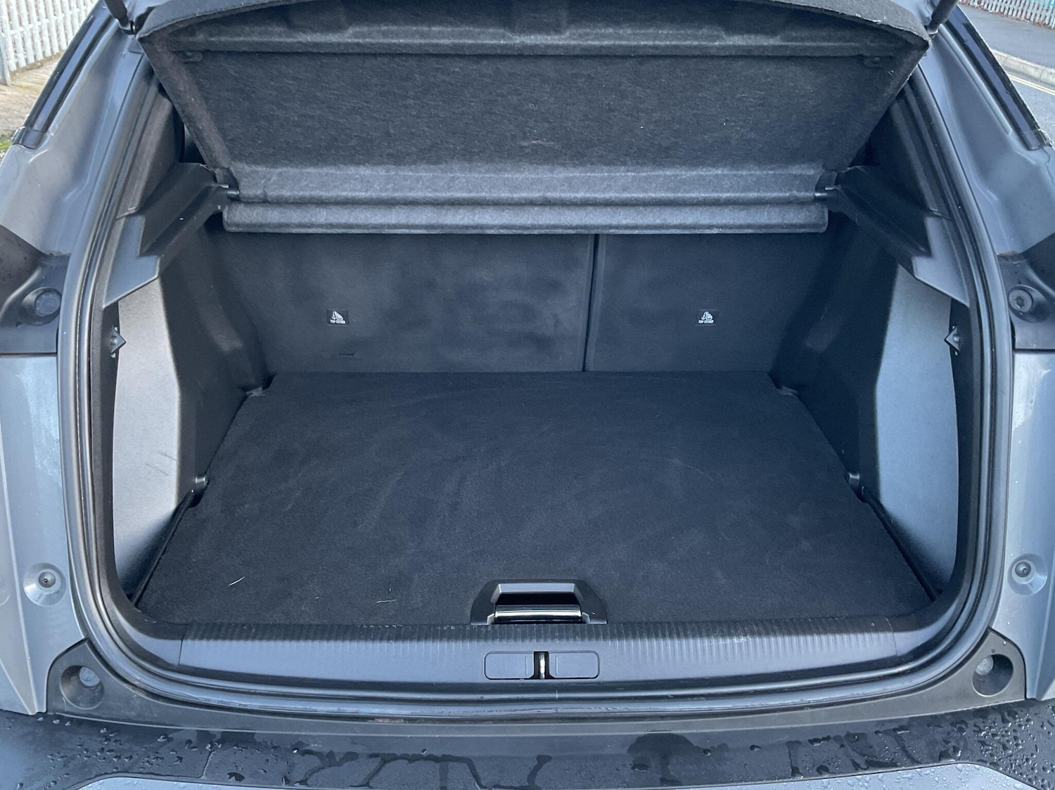 Used Peugeot 2008 2023 for sale - 77311459: Photo 5