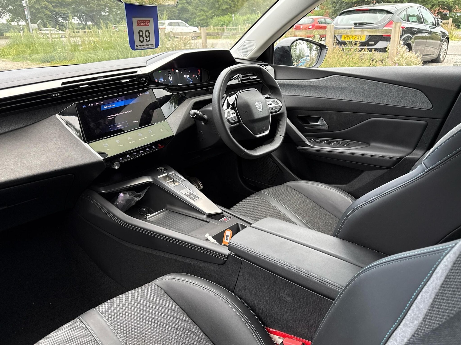 Used Peugeot 308 2022 for sale - 76674001: Photo 2