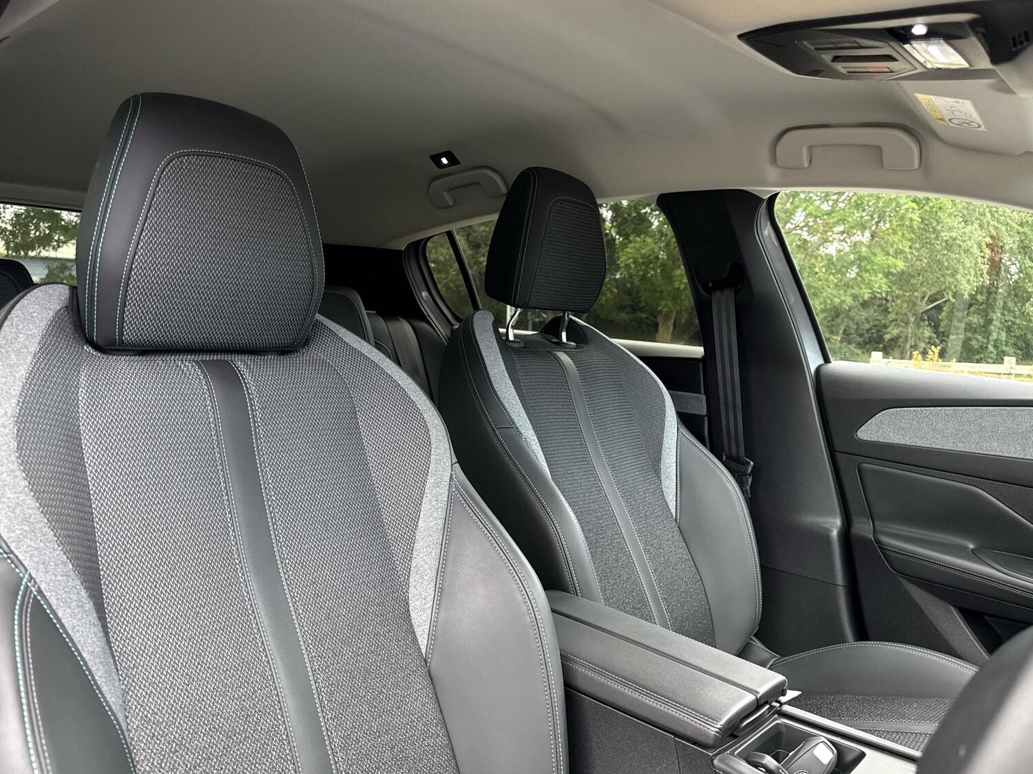 Used Peugeot 308 2022 for sale - 76674001: Photo 25