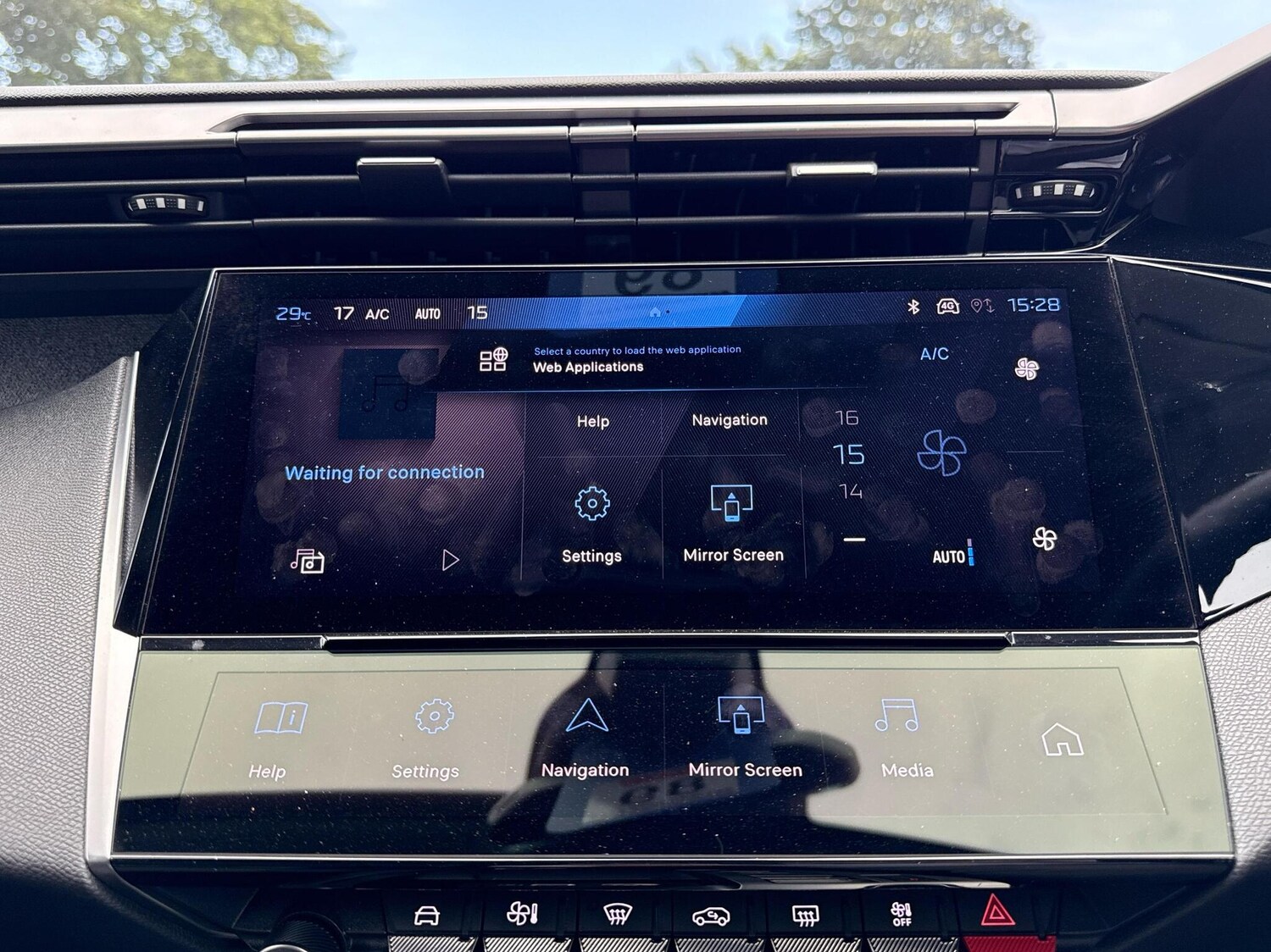 Used Peugeot 308 2022 for sale - 76674001: Photo 8