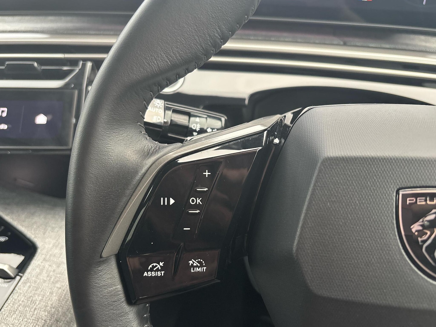 Used Peugeot 5008 2024 for sale - 76678650: Photo 20