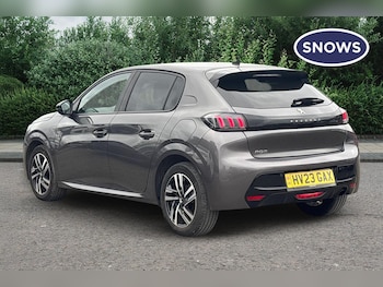 Used Peugeot 208 2023 for sale - 77691401: Photo