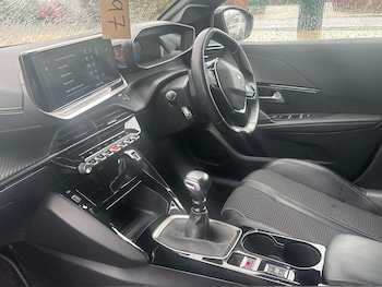 Used Peugeot 208 2021 for sale - 76231345: Photo