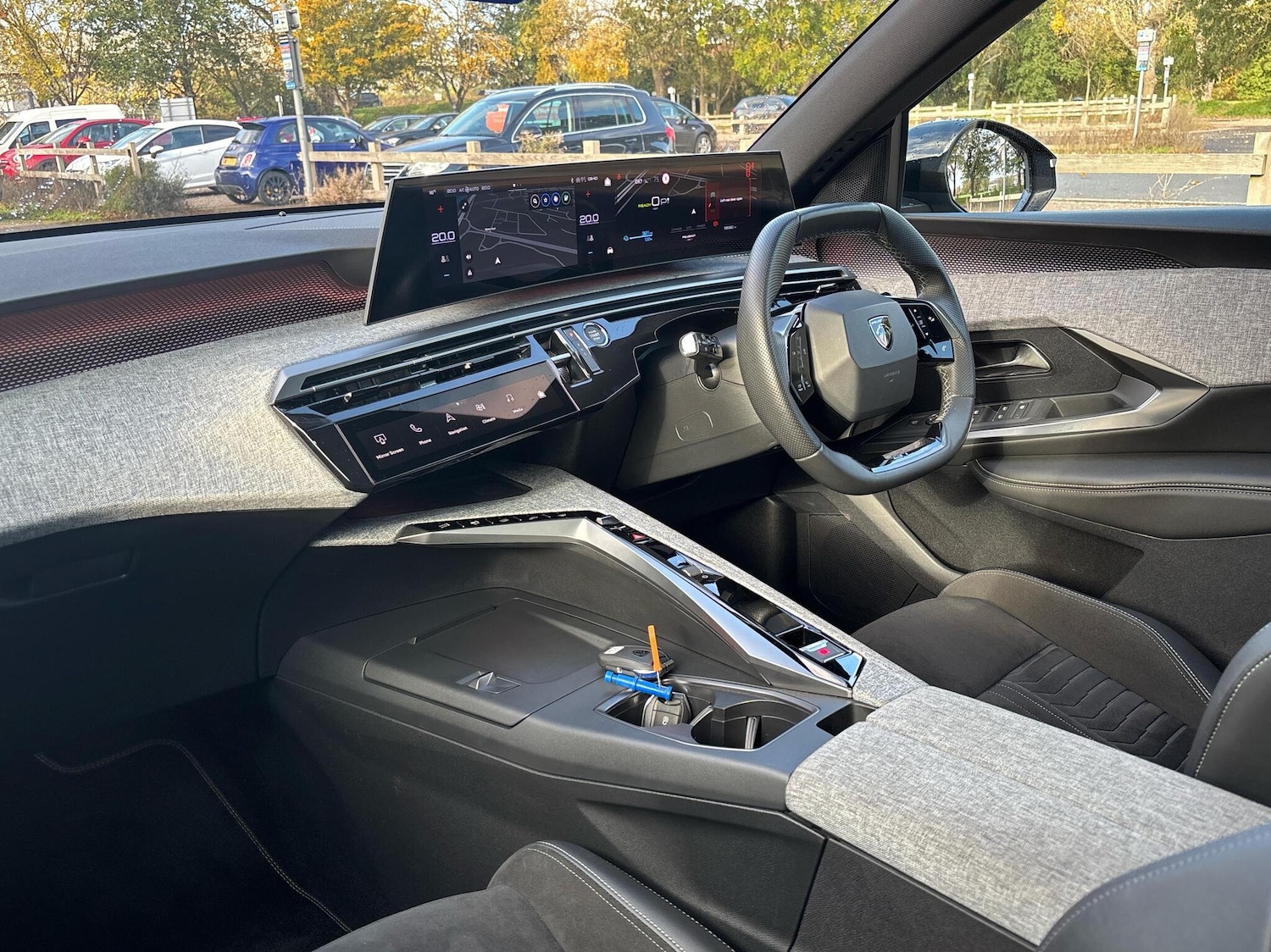 Used Peugeot 3008 2024 for sale - 76678288: Photo 2