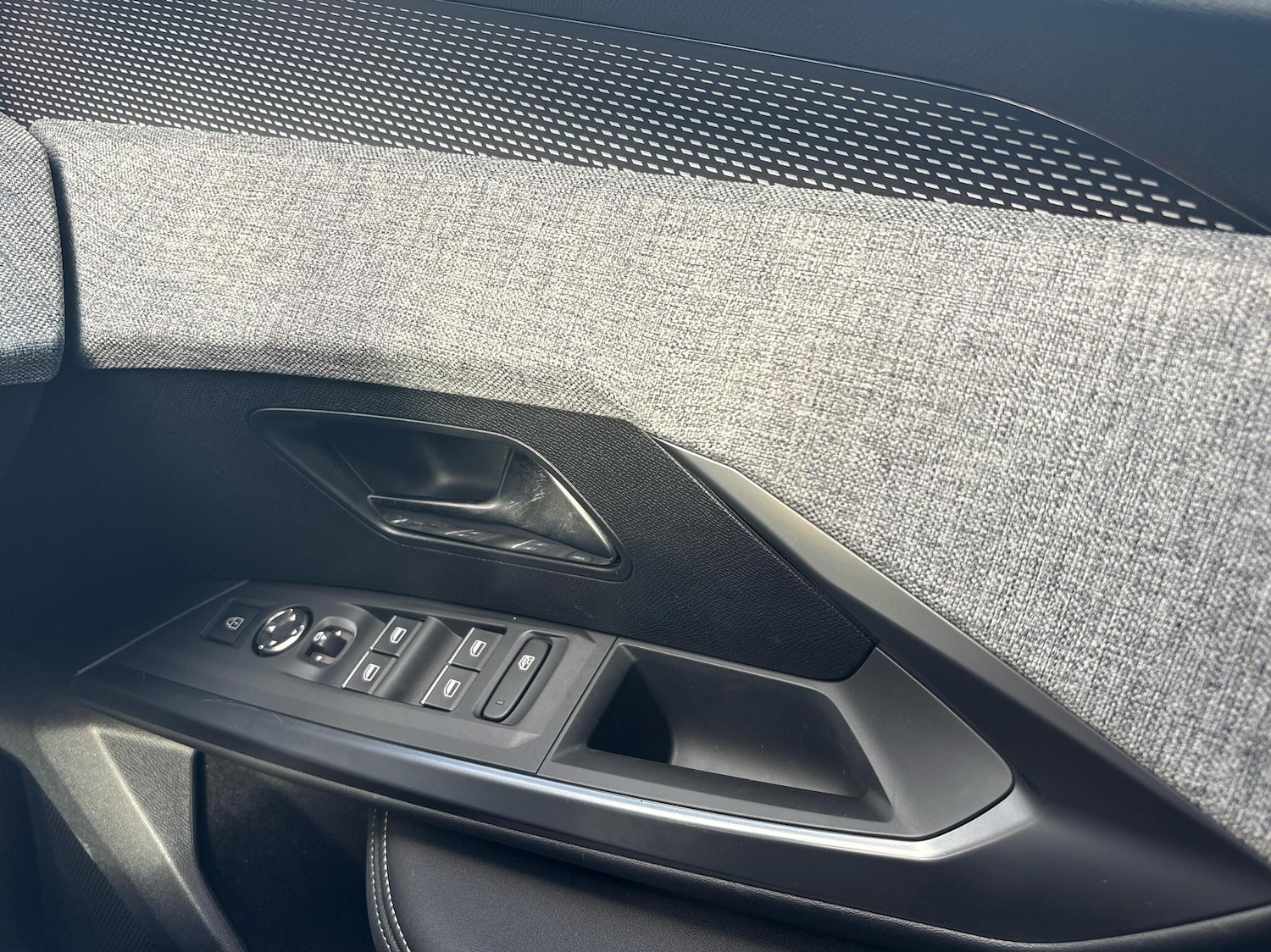 Used Peugeot 3008 2024 for sale - 76678288: Photo 24