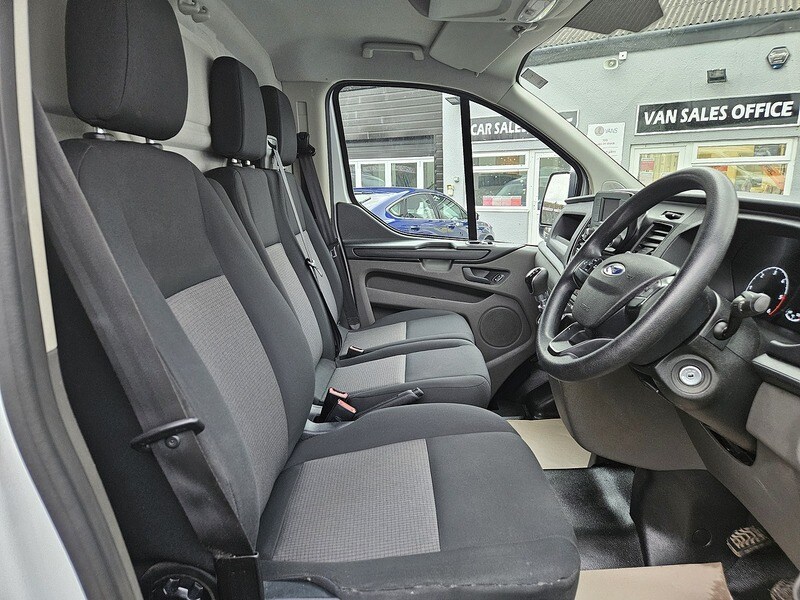 Used Ford Transit Custom 2023 for sale - 77508105: Photo 5