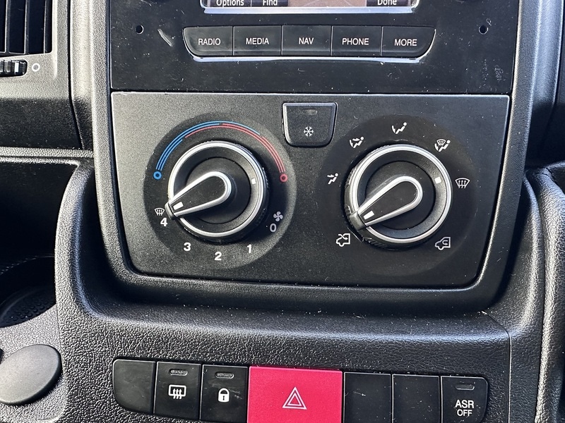 Used Citroen Relay 2022 for sale - 77200935: Photo 23