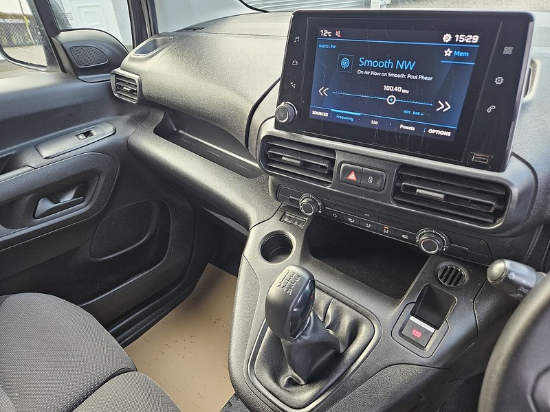 Used Peugeot Partner 2022 for sale - 76605258: Photo 14