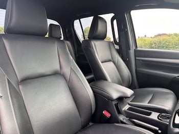 Used Toyota Hilux 2025 for sale - 78466489: Photo