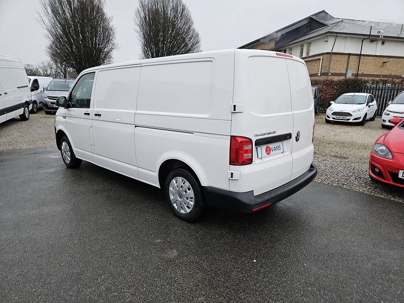Used Volkswagen Transporter 2018 for sale - 77781066: Photo 12