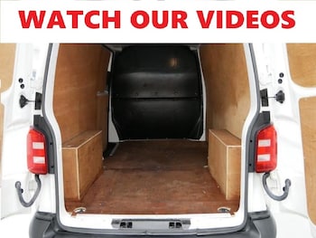 Used Volkswagen Transporter 2018 for sale - 77781066: Photo