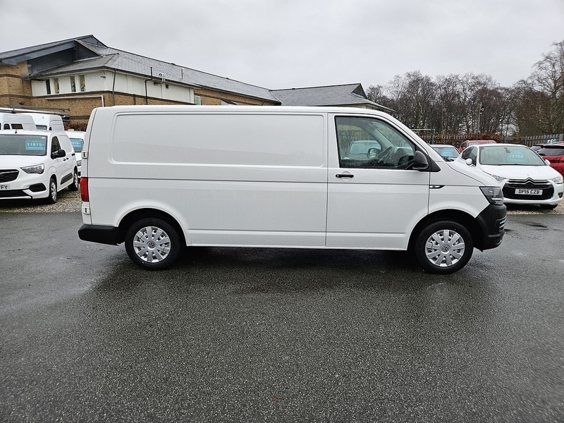 Used Volkswagen Transporter 2018 for sale - 77781066: Photo 9