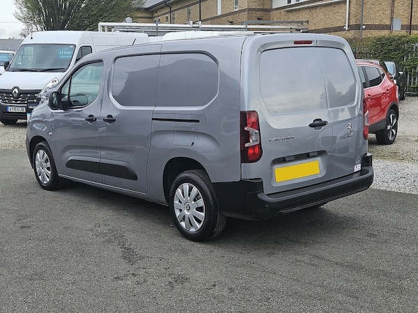 Used Peugeot Partner 2020 for sale - 76193981: Photo 11