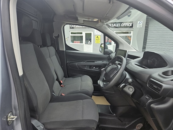 Used Peugeot Partner 2020 for sale - 76193981: Photo 5