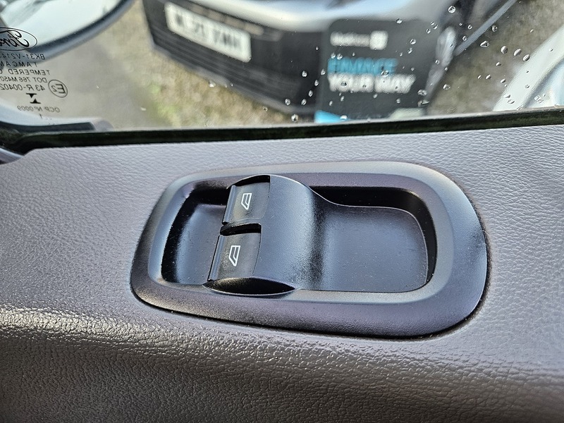 Used Ford Transit 2023 for sale - 76736433: Photo 28