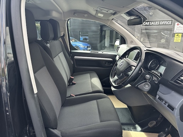 Used Vauxhall Vivaro 2022 for sale - 76057117: Photo 5