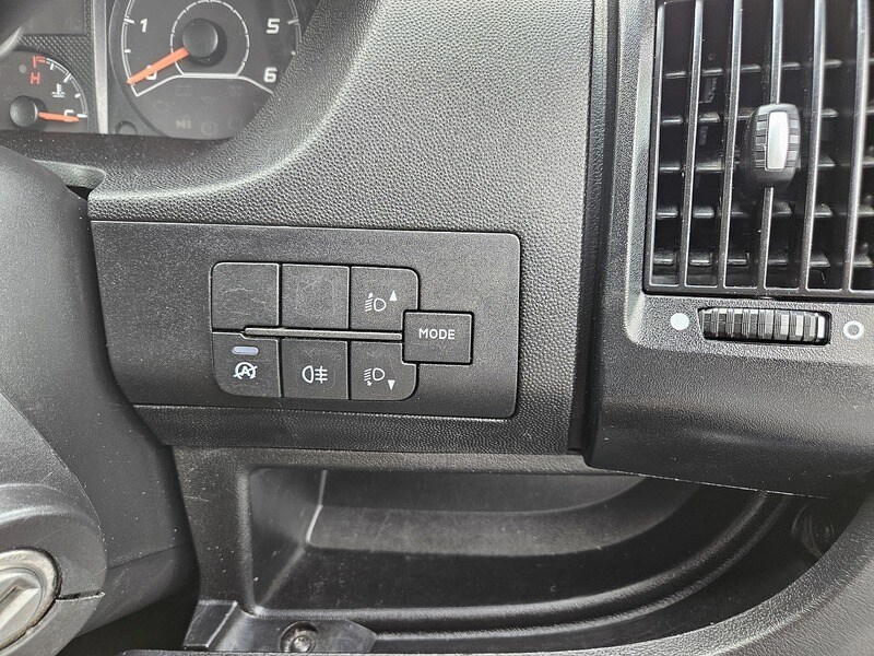 Used Peugeot Boxer 2023 for sale - 77850850: Photo 30