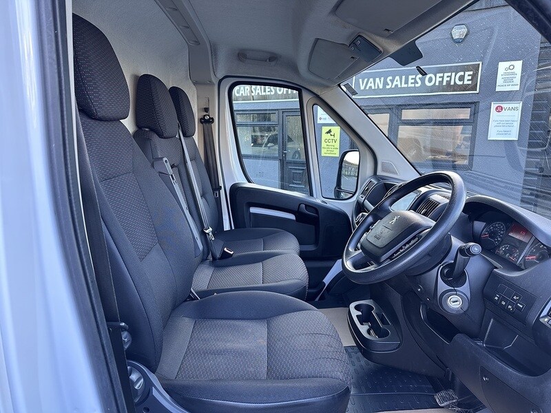 Used Peugeot Boxer 2023 for sale - 77850850: Photo 5