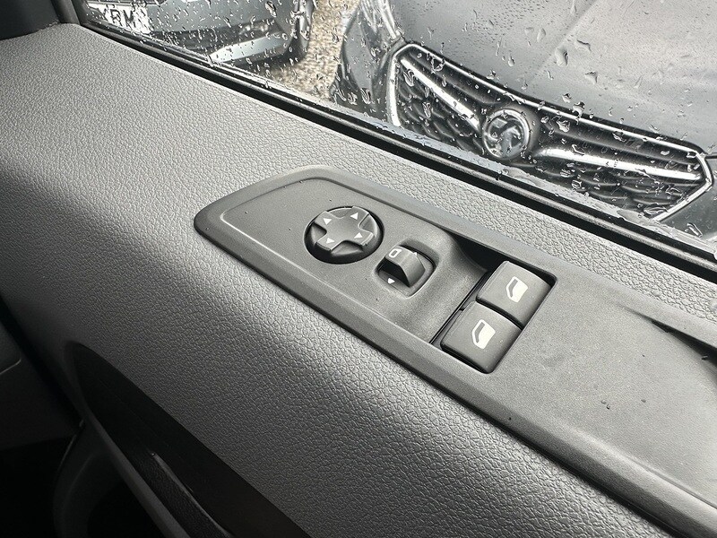 Used Peugeot Expert 2021 for sale - 76330422: Photo 31