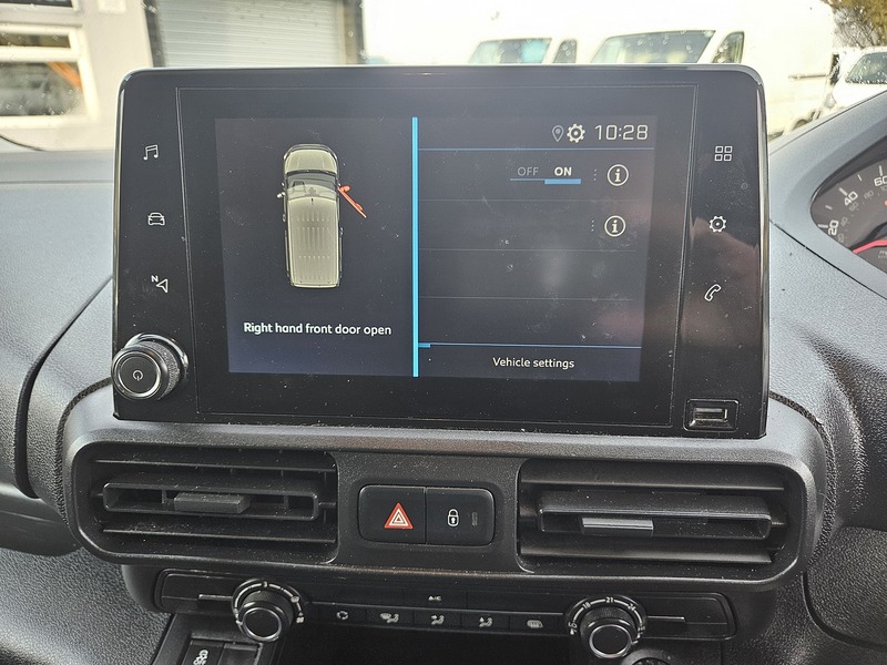 Used Peugeot Partner 2019 for sale - 76712087: Photo 23