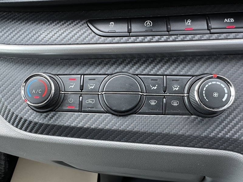 Used Maxus Deliver 9 2022 for sale - 78097520: Photo 21