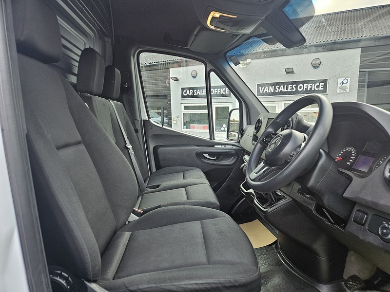 Used Mercedes-Benz Sprinter 2023 for sale - 77213120: Photo 5