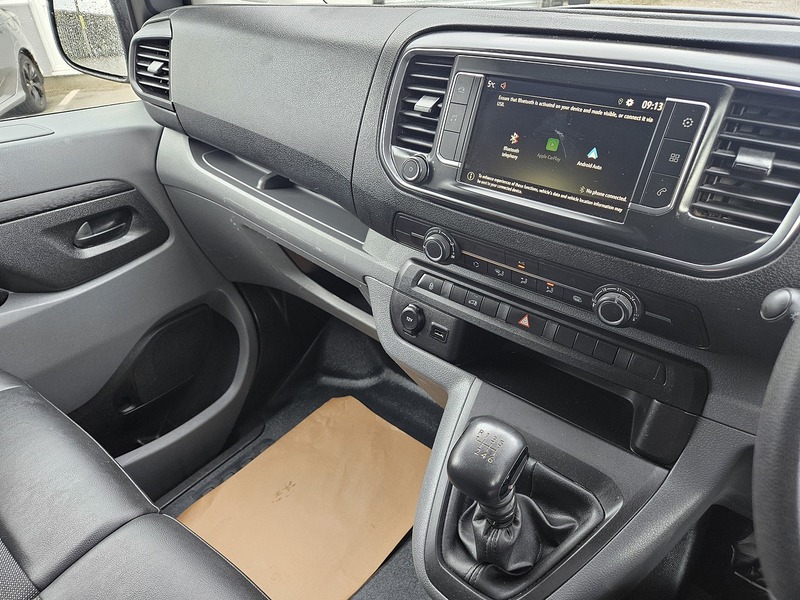 Used Vauxhall Vivaro 2019 for sale - 77136956: Photo 14