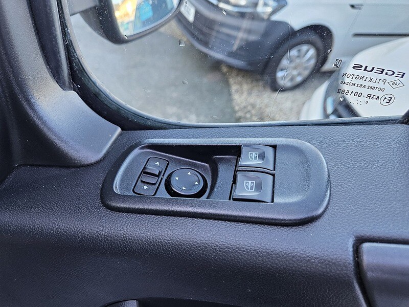 Used Vauxhall Movano 2021 for sale - 77850777: Photo 23