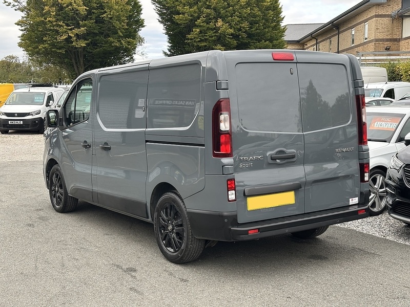 Used Renault Trafic 2023 for sale - 76357074: Photo 11