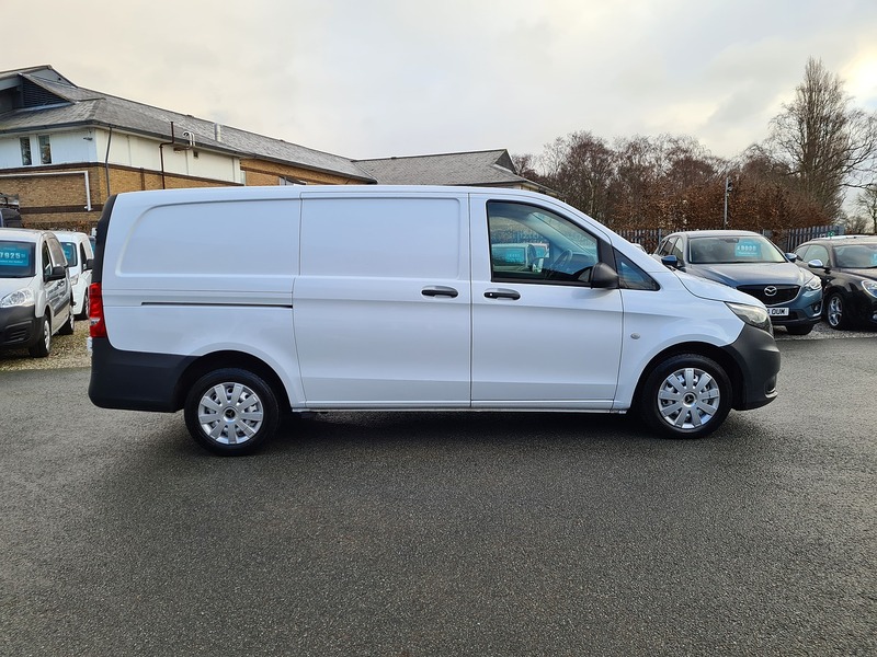 Used Mercedes-Benz Vito 2015 for sale - 76784548: Photo 8