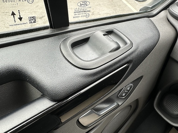 Used Ford Transit Custom 2022 for sale - 75303997: Photo 30
