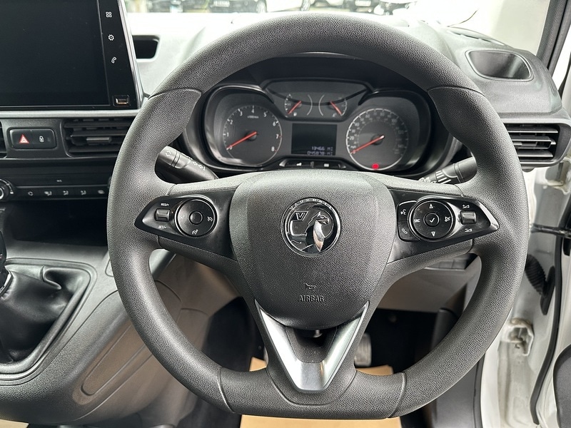 Used Vauxhall Combo 2020 for sale - 76477850: Photo 25