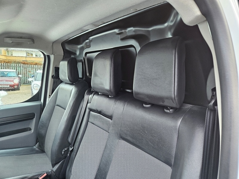 Used Vauxhall Vivaro 2021 for sale - 76280560: Photo 15