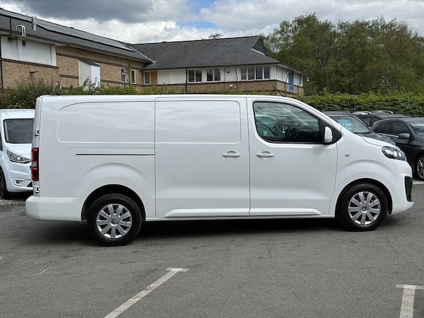 Used Vauxhall Vivaro 2022 for sale - 76263803: Photo 8