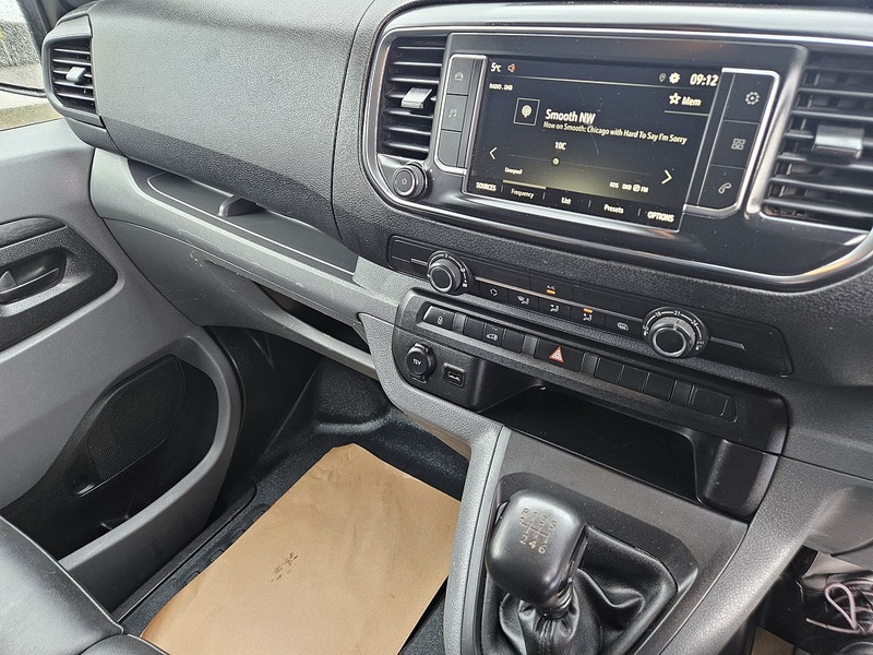 Used Vauxhall Vivaro 2022 for sale - 76698982: Photo 14