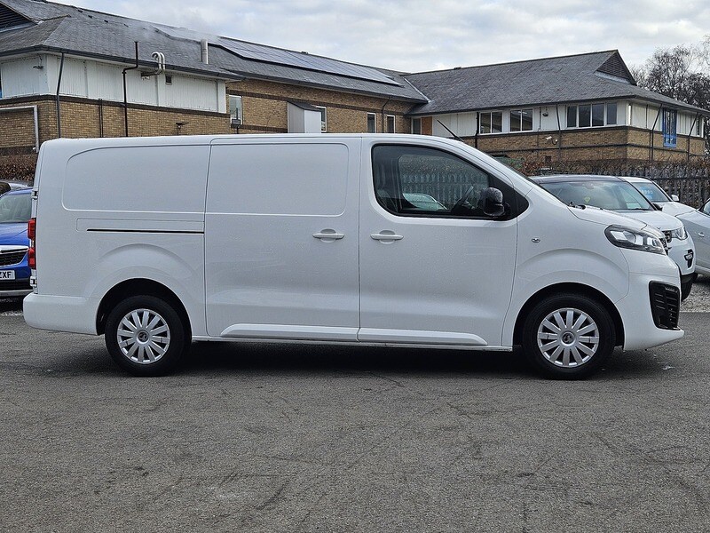 Used Vauxhall Vivaro 2022 for sale - 76698982: Photo 8