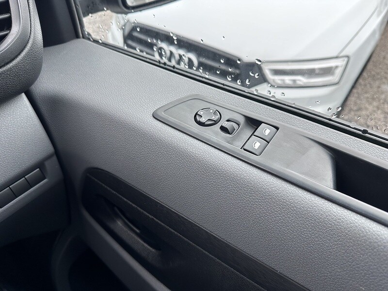 Used Vauxhall Vivaro for sale - 78097527: Photo 33