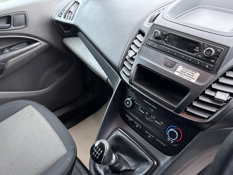 Used Ford Transit Connect 2021 for sale - 77640143: Photo 14