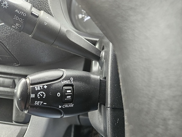 Used Vauxhall Vivaro 2020 for sale - 76057118: Photo 25