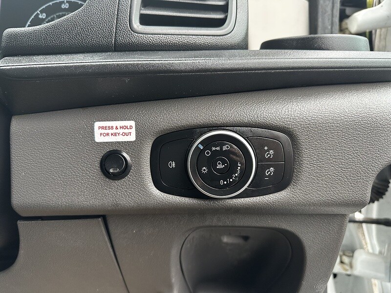 Used Ford Transit 2021 for sale - 77781060: Photo 46