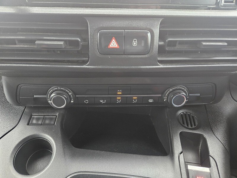 Used Vauxhall Combo 2022 for sale - 76069244: Photo 24