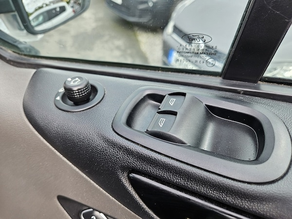 Used Ford Transit Custom 2022 for sale - 75303954: Photo 32