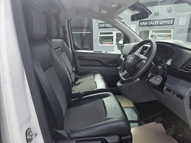 Used Vauxhall Vivaro 2020 for sale - 76330430: Photo 5
