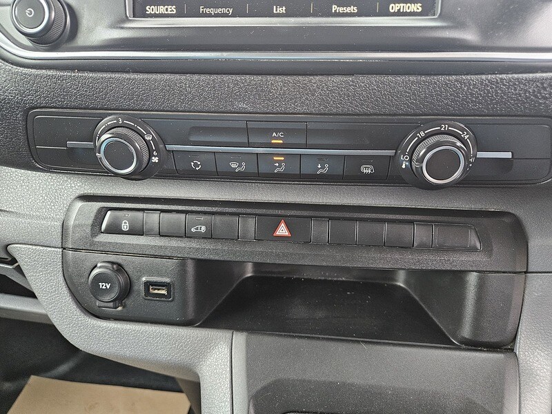 Used Vauxhall Vivaro 2020 for sale - 76292105: Photo 23