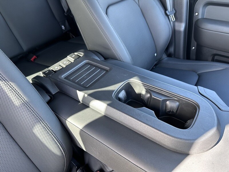 Used Land Rover Defender 2025 for sale - 77836539: Photo 16